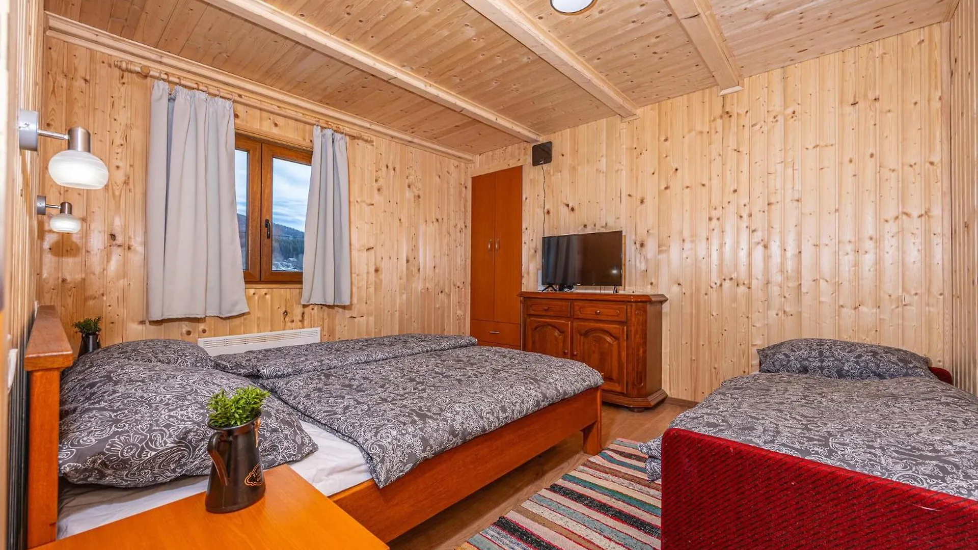 4 Bedroom Nice Home In Begovo Razdolje 0*,  Croatia