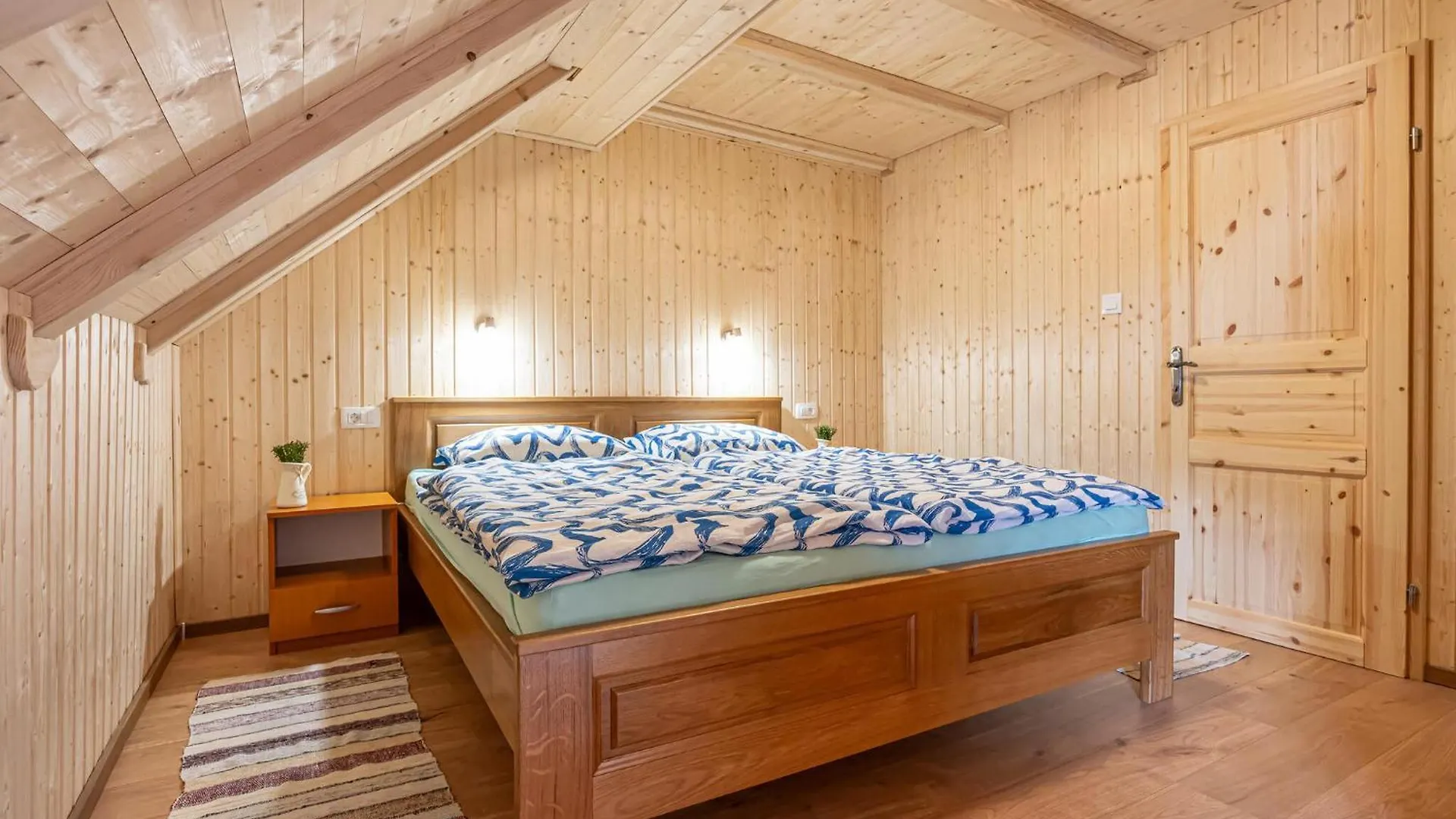 4 Bedroom Nice Home In Begovo Razdolje 0*,  Croatia