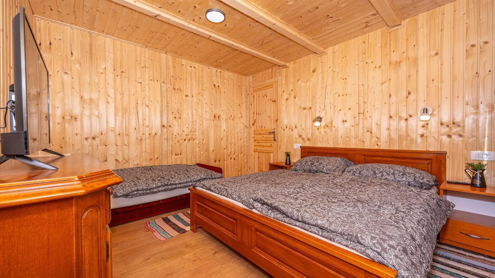 4 Bedroom Nice Home In Begovo Razdolje Croatia